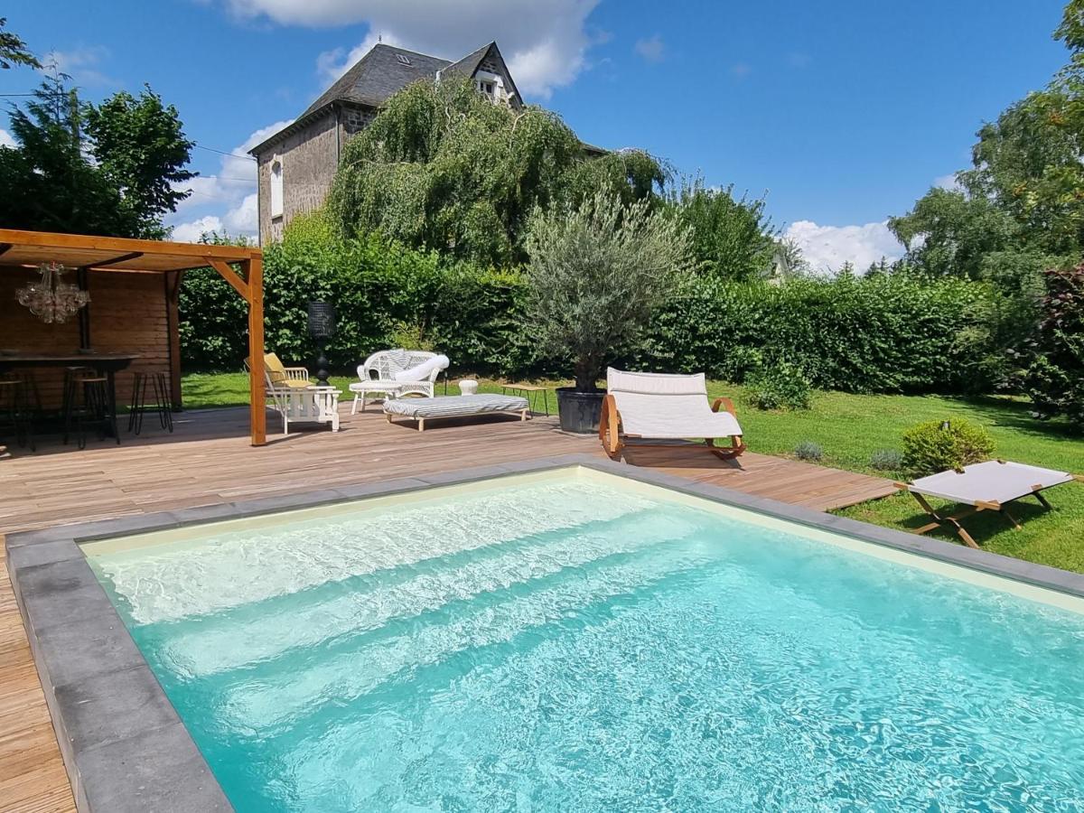 Villa Mura Gite Luxe Avec Piscine Et Spa Campagne Et Grand Air Nouvelle Aquitaine Correze Neuvic  Εξωτερικό φωτογραφία