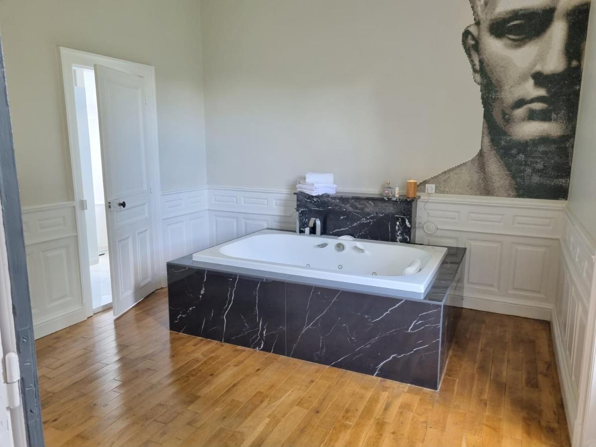 Villa Mura Gite Luxe Avec Piscine Et Spa Campagne Et Grand Air Nouvelle Aquitaine Correze Neuvic  Εξωτερικό φωτογραφία